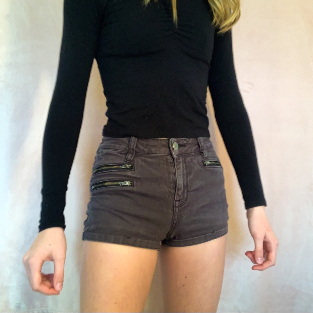 KENDALL AND KYLE SHORTS